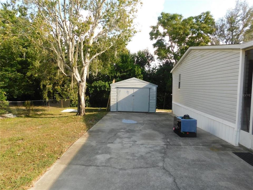 En Venta: $215,000 (4 camas, 2 baños, 1296 Pies cuadrados)