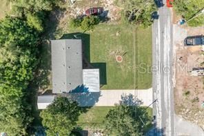 En Venta: $215,000 (4 camas, 2 baños, 1296 Pies cuadrados)