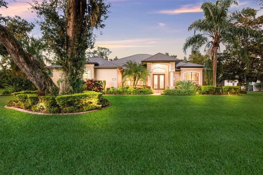 For Sale: $925,000 (3 beds, 3 baths, 3235 Square Feet)