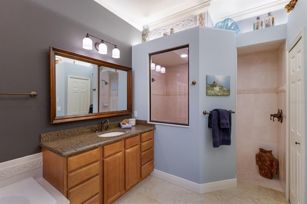 For Sale: $925,000 (3 beds, 3 baths, 3235 Square Feet)