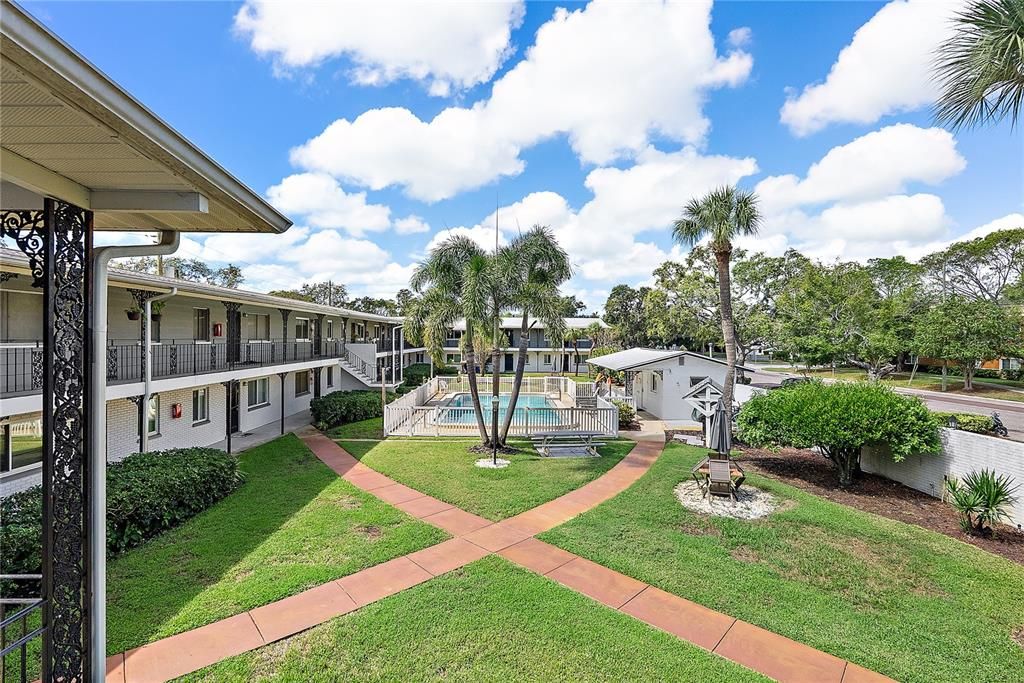 На продажу: $139,700 (1 спален, 1 ванн, 575 Квадратных фут)