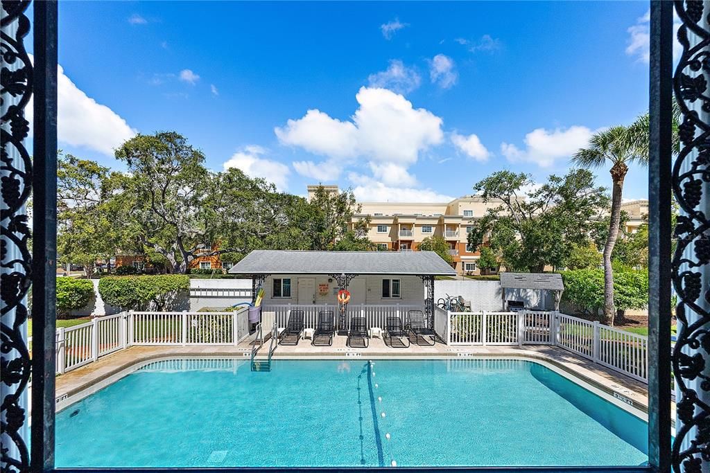 На продажу: $139,700 (1 спален, 1 ванн, 575 Квадратных фут)