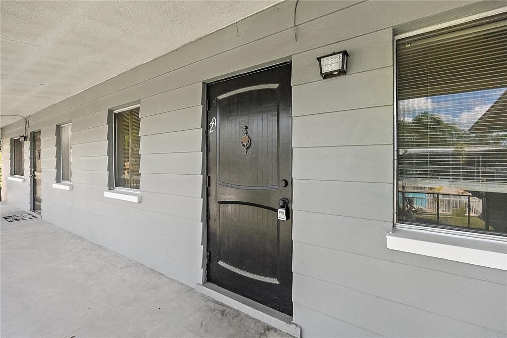 На продажу: $139,700 (1 спален, 1 ванн, 575 Квадратных фут)