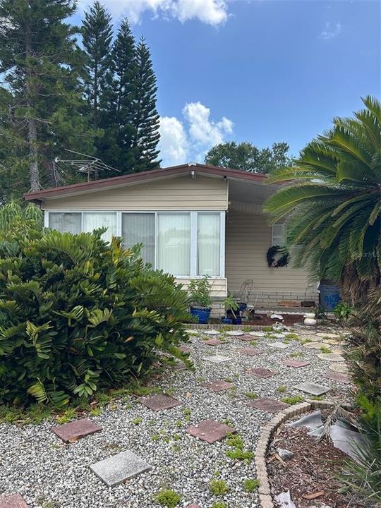 Недавно продано: $110,000 (2 спален, 2 ванн, 1110 Квадратных фут)