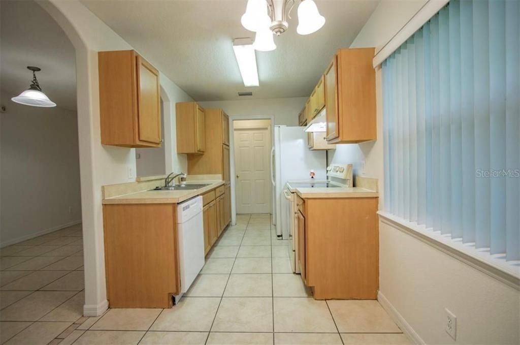 En Renta: $1,995 (3 camas, 2 baños, 1259 Pies cuadrados)