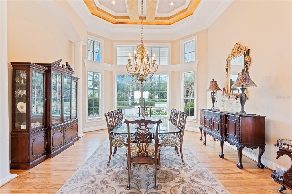 待售: $3,999,900 (6 贝兹, 7 浴室, 8596 平方英尺)