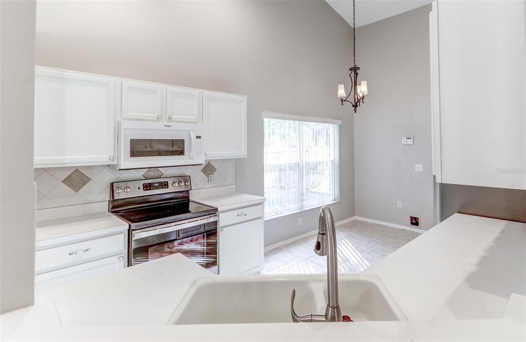 В аренду: $2,250 (3 спален, 2 ванн, 1505 Квадратных фут)