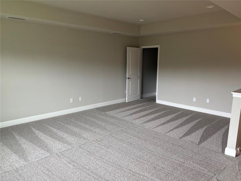 En Venta: $414,900 (3 camas, 3 baños, 2097 Pies cuadrados)