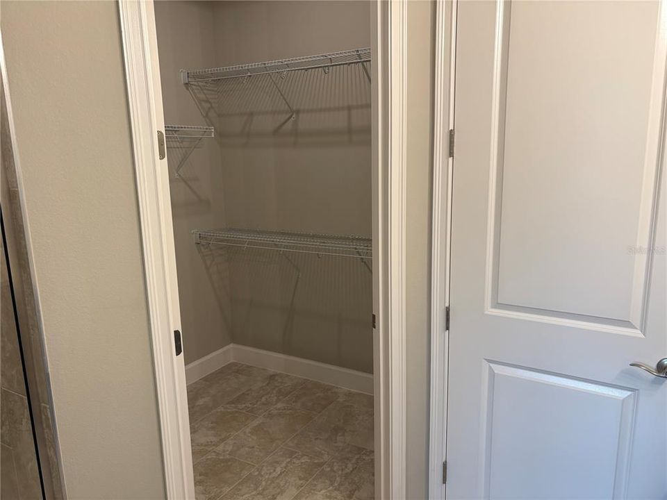 En Venta: $414,900 (3 camas, 3 baños, 2097 Pies cuadrados)