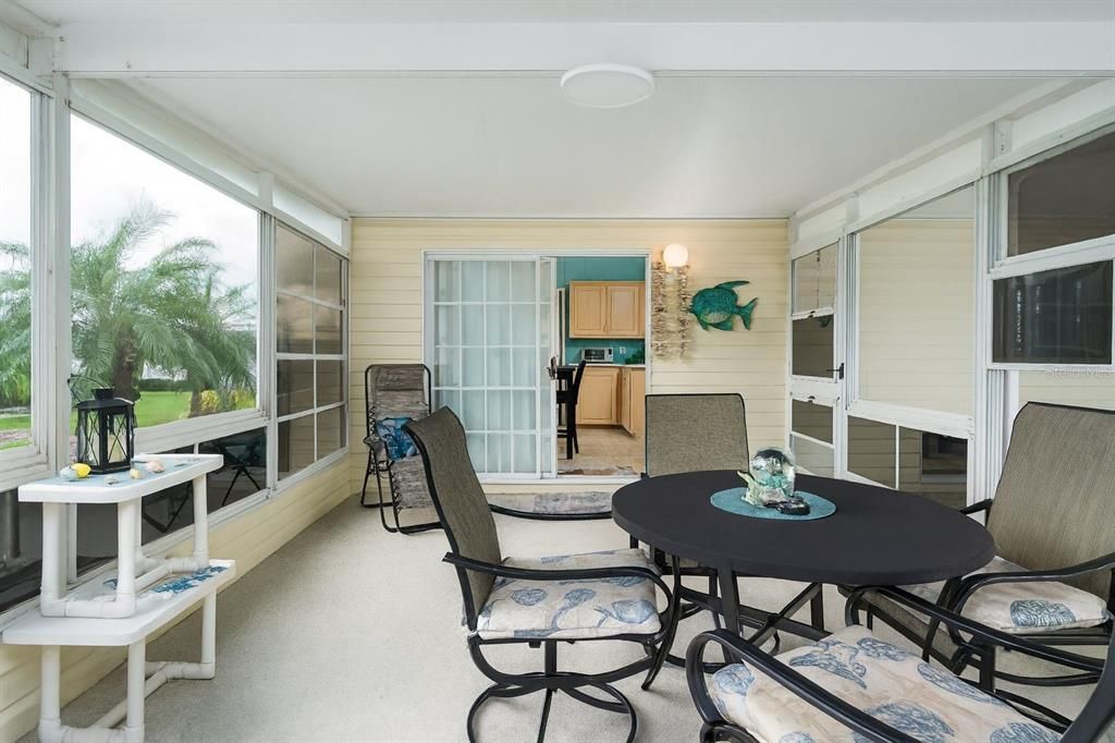 На продажу: $227,500 (2 спален, 2 ванн, 1431 Квадратных фут)