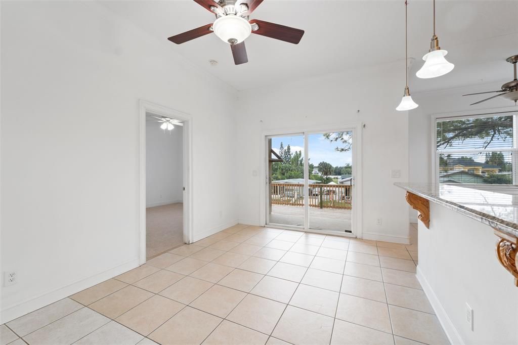 For Sale: $314,900 (3 beds, 2 baths, 1691 Square Feet)