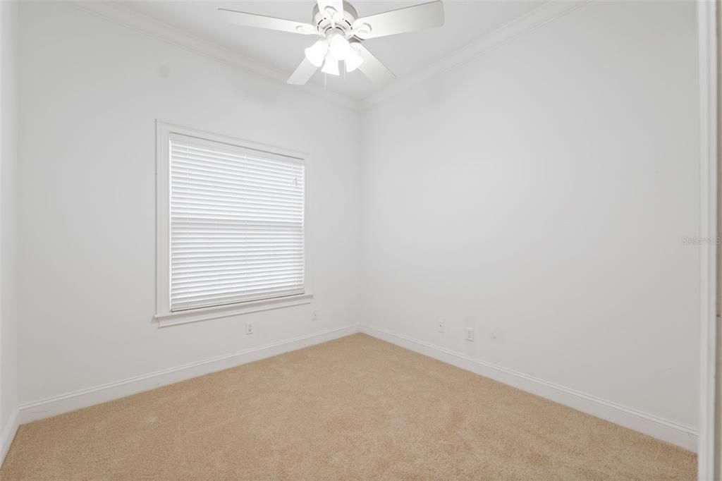 For Sale: $314,900 (3 beds, 2 baths, 1691 Square Feet)