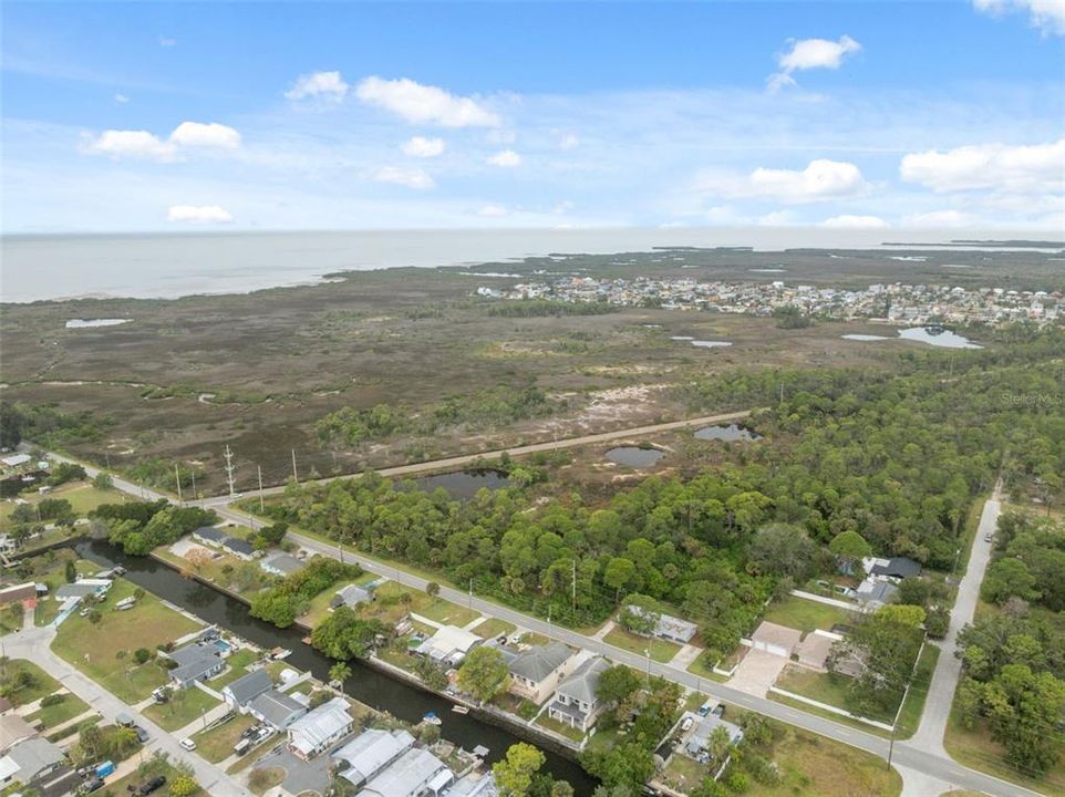 For Sale: $314,900 (3 beds, 2 baths, 1691 Square Feet)