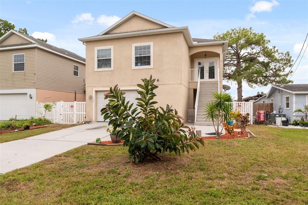 For Sale: $314,900 (3 beds, 2 baths, 1691 Square Feet)