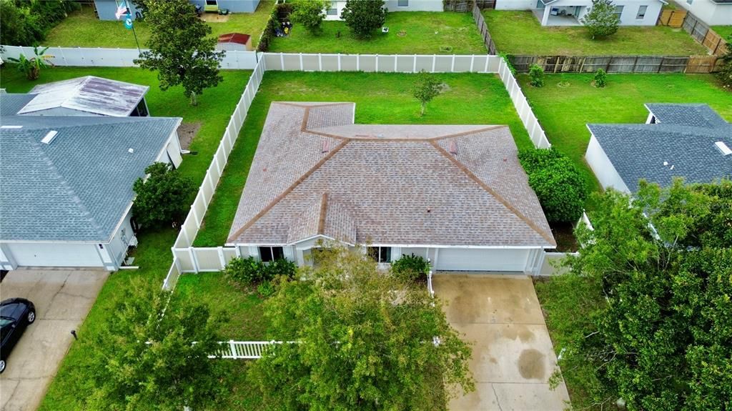 На продажу: $385,000 (4 спален, 2 ванн, 1718 Квадратных фут)