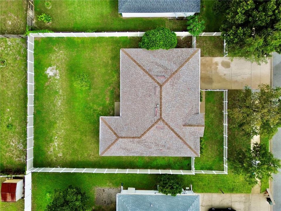 На продажу: $385,000 (4 спален, 2 ванн, 1718 Квадратных фут)