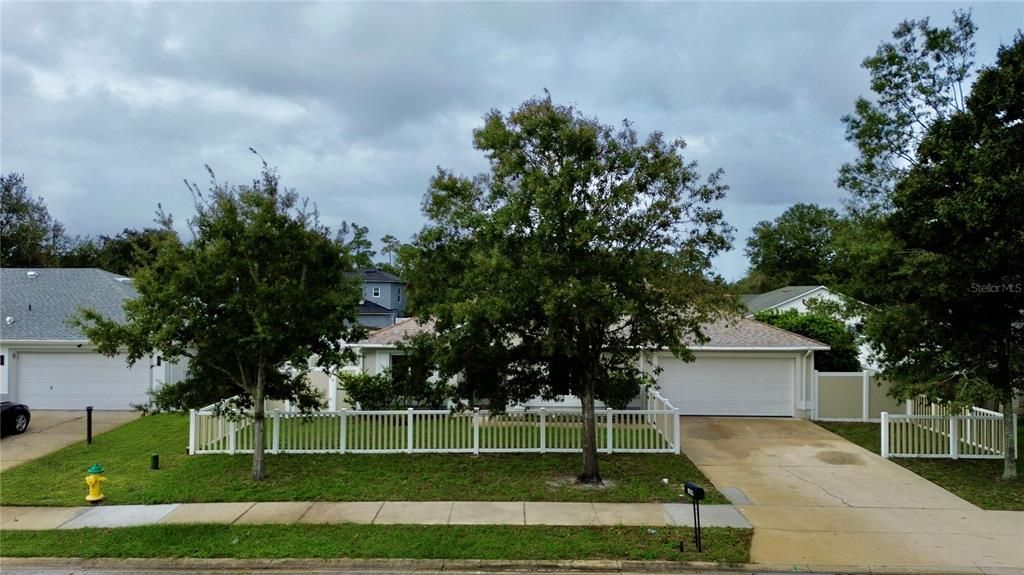 На продажу: $385,000 (4 спален, 2 ванн, 1718 Квадратных фут)