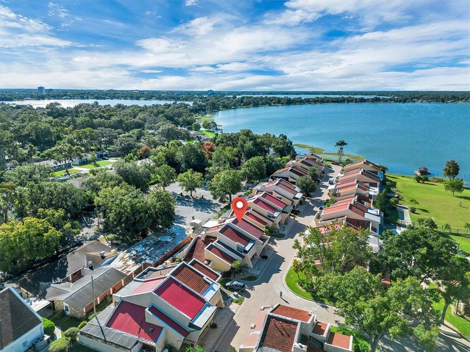 待售: $285,000 (2 贝兹, 2 浴室, 2045 平方英尺)