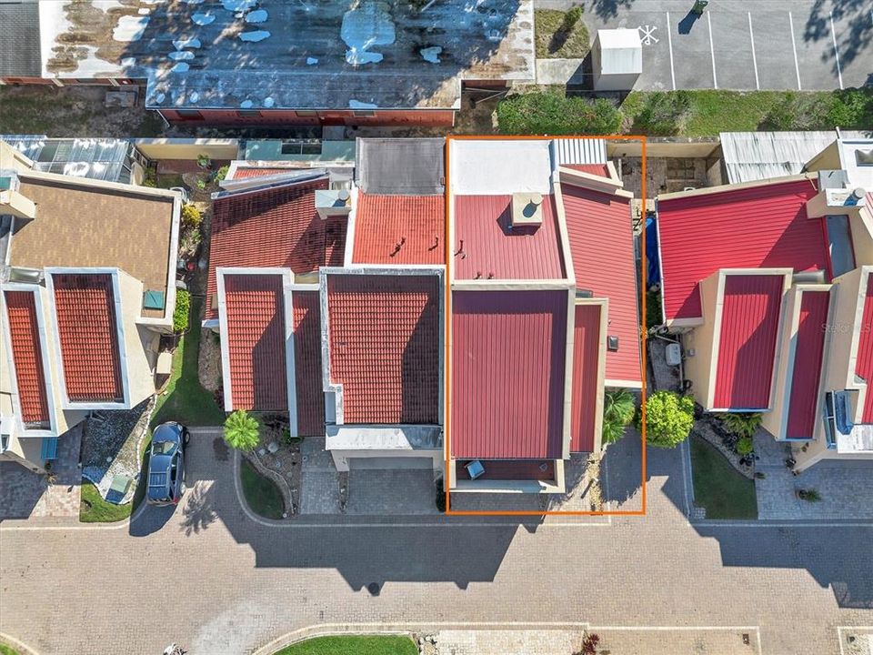 待售: $285,000 (2 贝兹, 2 浴室, 2045 平方英尺)