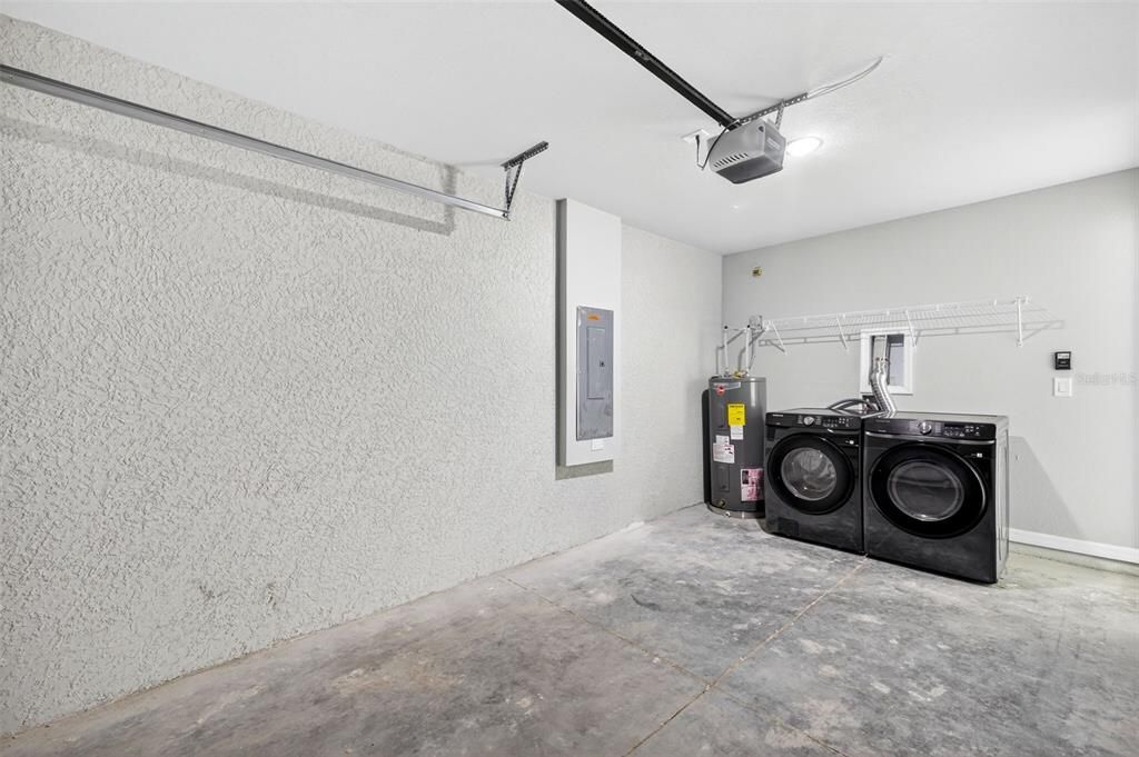 На продажу: $268,998 (3 спален, 2 ванн, 1222 Квадратных фут)