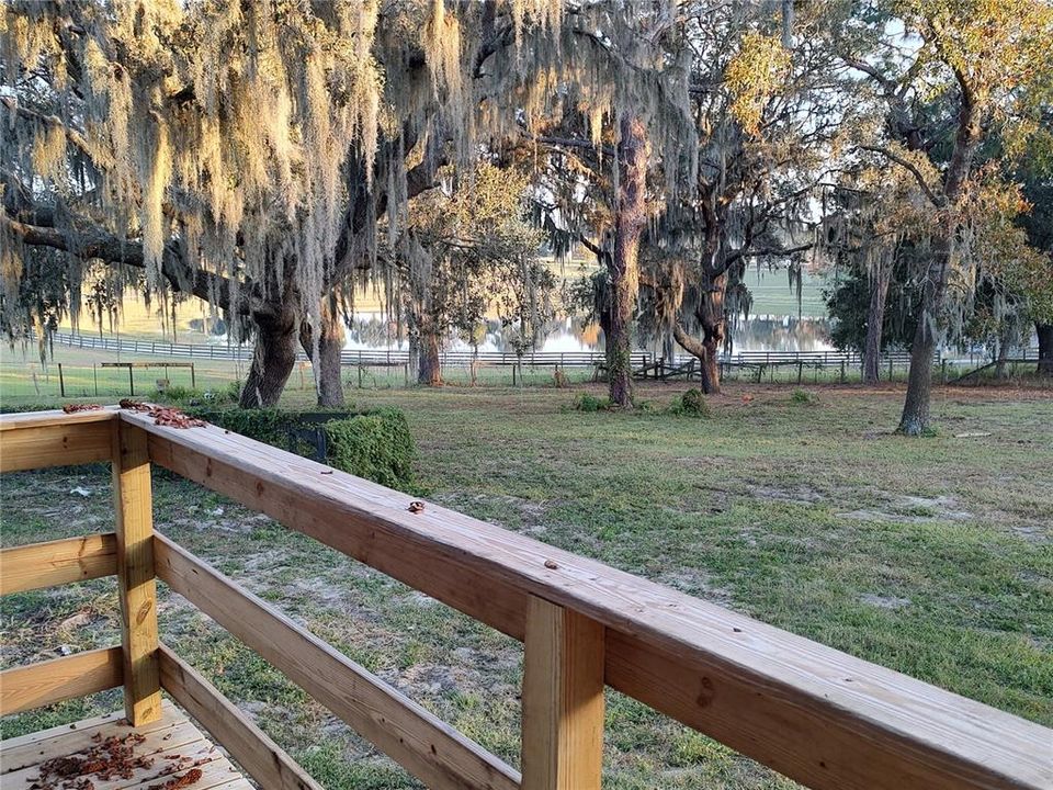 En Venta: $580,000 (4 camas, 3 baños, 2556 Pies cuadrados)