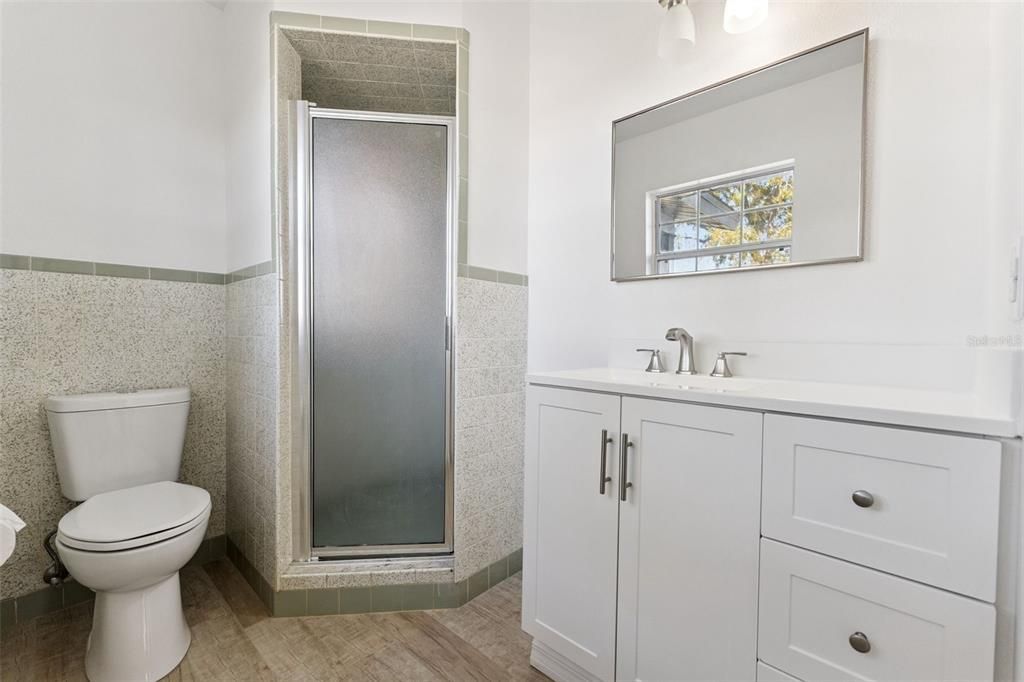 En Venta: $580,000 (4 camas, 3 baños, 2556 Pies cuadrados)