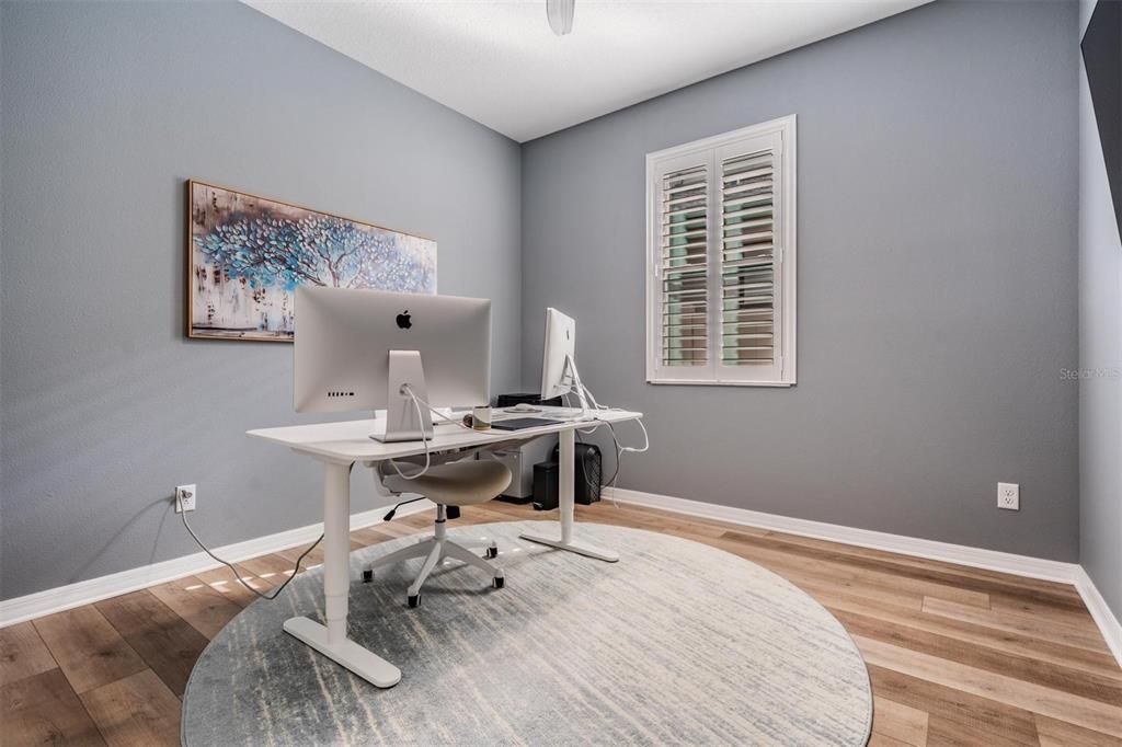 Activo con contrato: $538,000 (3 camas, 2 baños, 2115 Pies cuadrados)