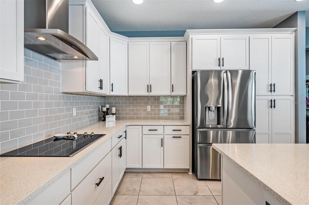 Activo con contrato: $538,000 (3 camas, 2 baños, 2115 Pies cuadrados)