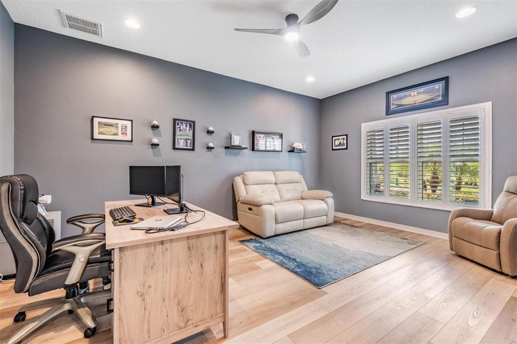 Activo con contrato: $538,000 (3 camas, 2 baños, 2115 Pies cuadrados)