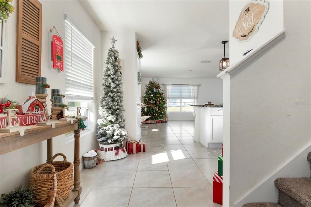 For Rent: $3,200 (4 beds, 2 baths, 2308 Square Feet)