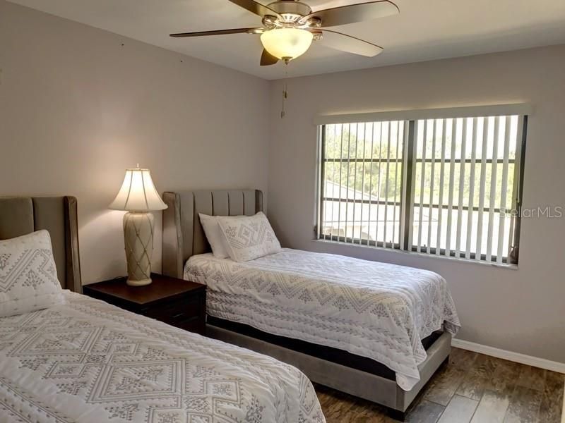 For Rent: $2,000 (2 beds, 2 baths, 1165 Square Feet)