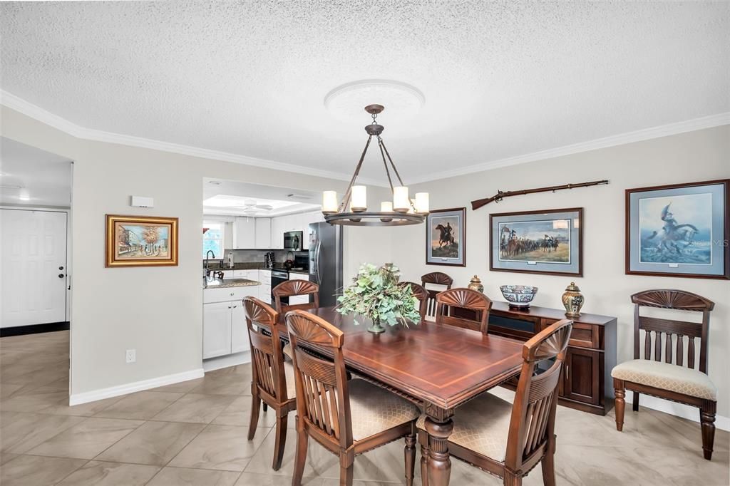 Active With Contract: $399,000 (2 beds, 2 baths, 1490 Square Feet)