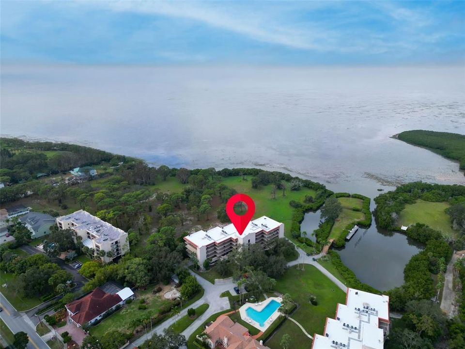 Active With Contract: $399,000 (2 beds, 2 baths, 1490 Square Feet)