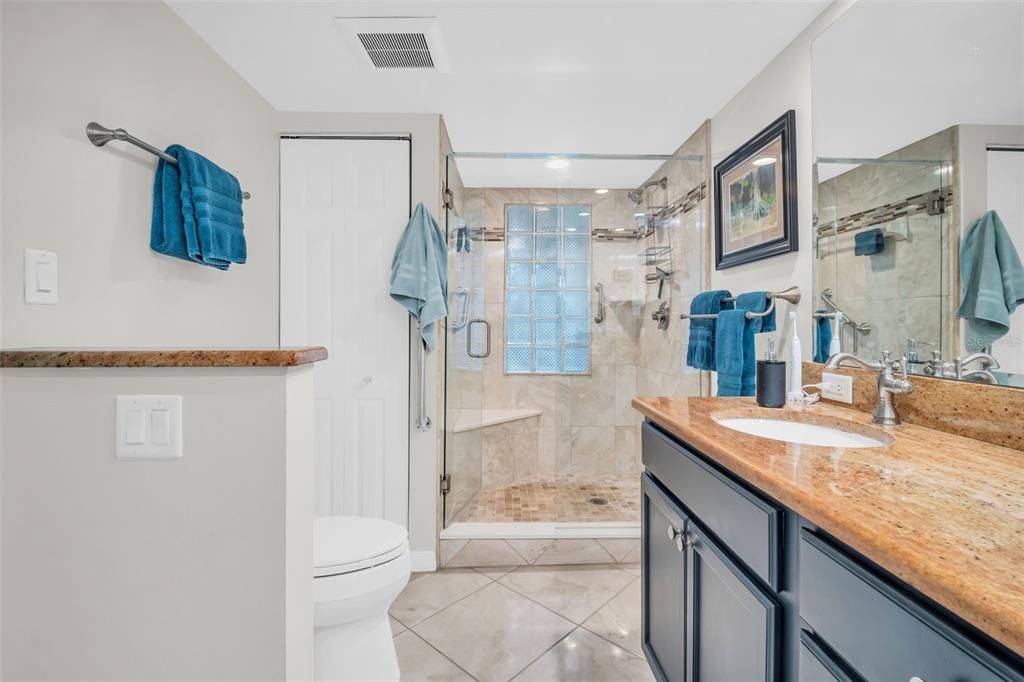 Active With Contract: $399,000 (2 beds, 2 baths, 1490 Square Feet)