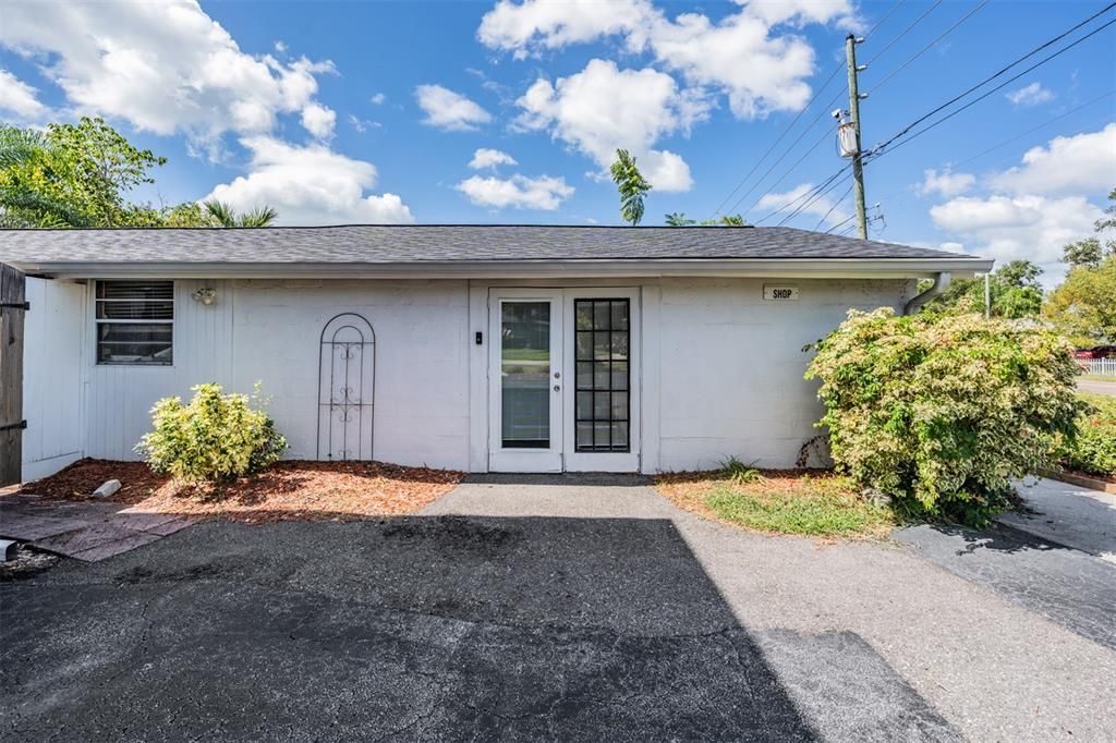 合同活跃: $650,000 (3 贝兹, 2 浴室, 1532 平方英尺)