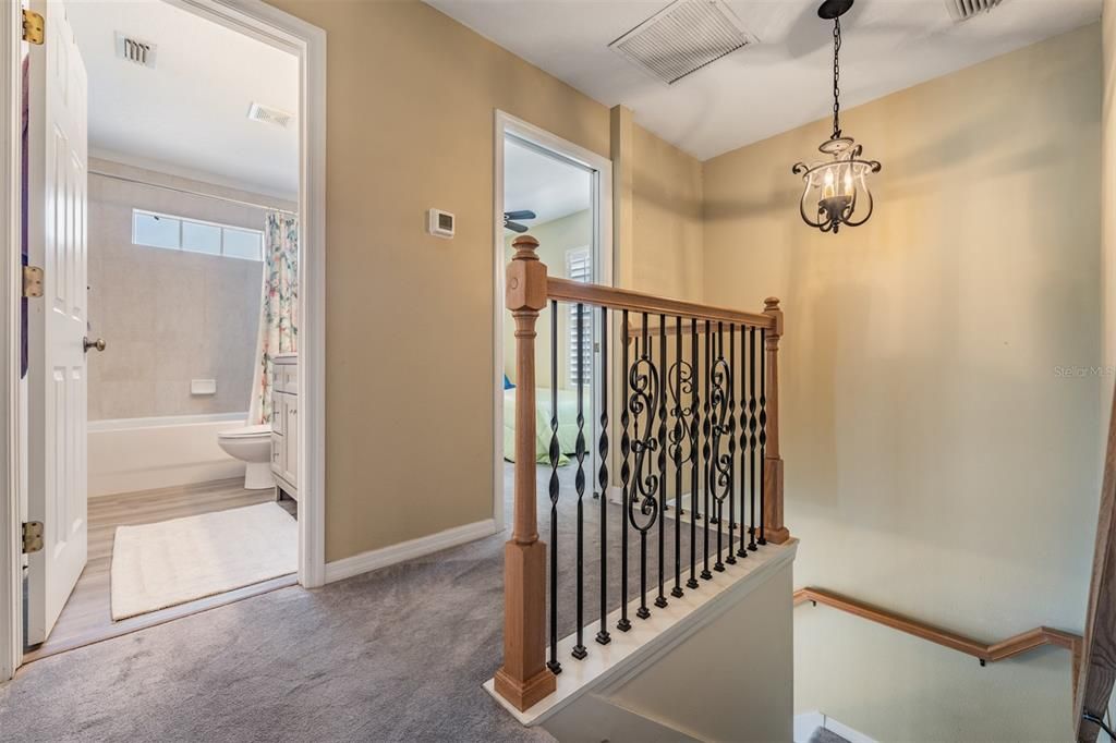 合同活跃: $650,000 (3 贝兹, 2 浴室, 1532 平方英尺)