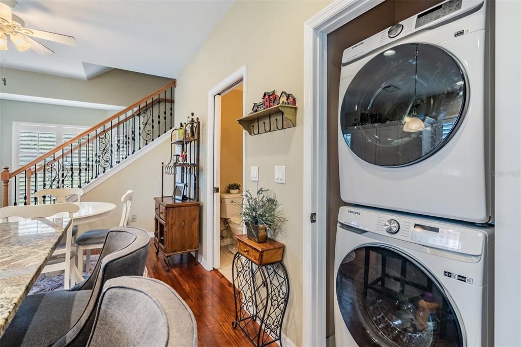 合同活跃: $650,000 (3 贝兹, 2 浴室, 1532 平方英尺)