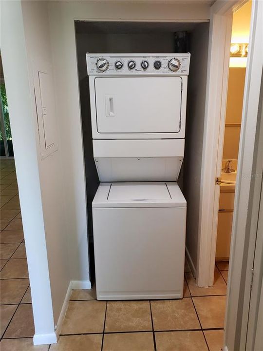 En Renta: $1,295 (2 camas, 2 baños, 876 Pies cuadrados)