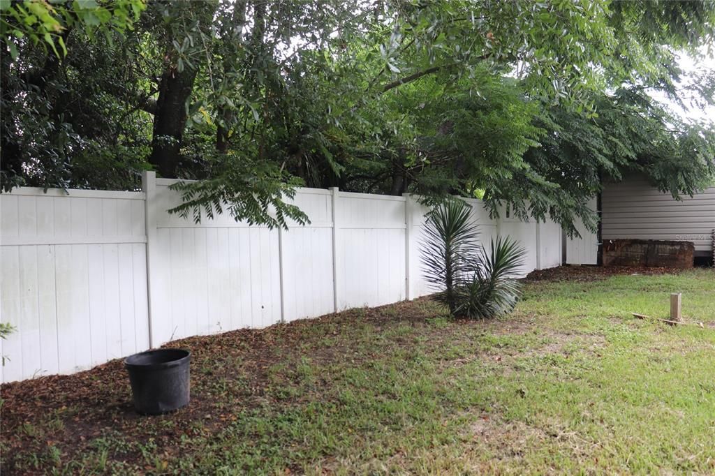 待售: $144,900 (2 贝兹, 1 浴室, 936 平方英尺)