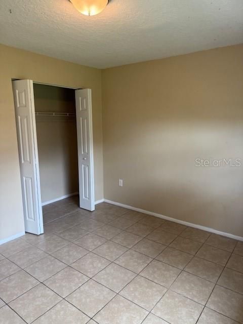 出租: $1,425 (2 贝兹, 1 浴室, 1815 平方英尺)