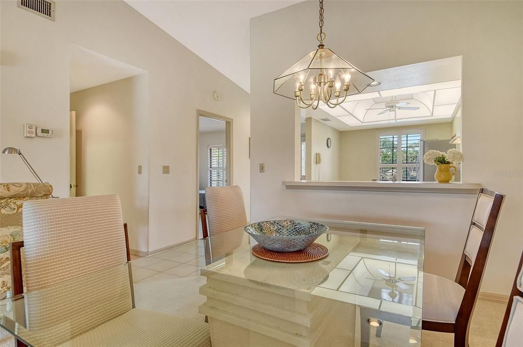 Active With Contract: $225,000 (2 beds, 2 baths, 1060 Square Feet)