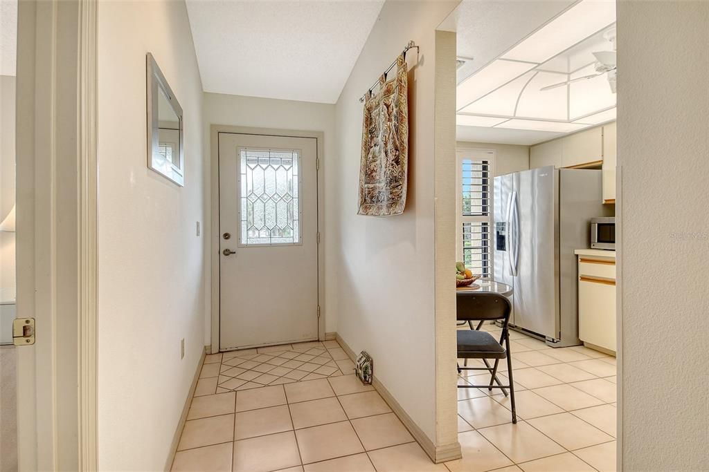 Active With Contract: $225,000 (2 beds, 2 baths, 1060 Square Feet)