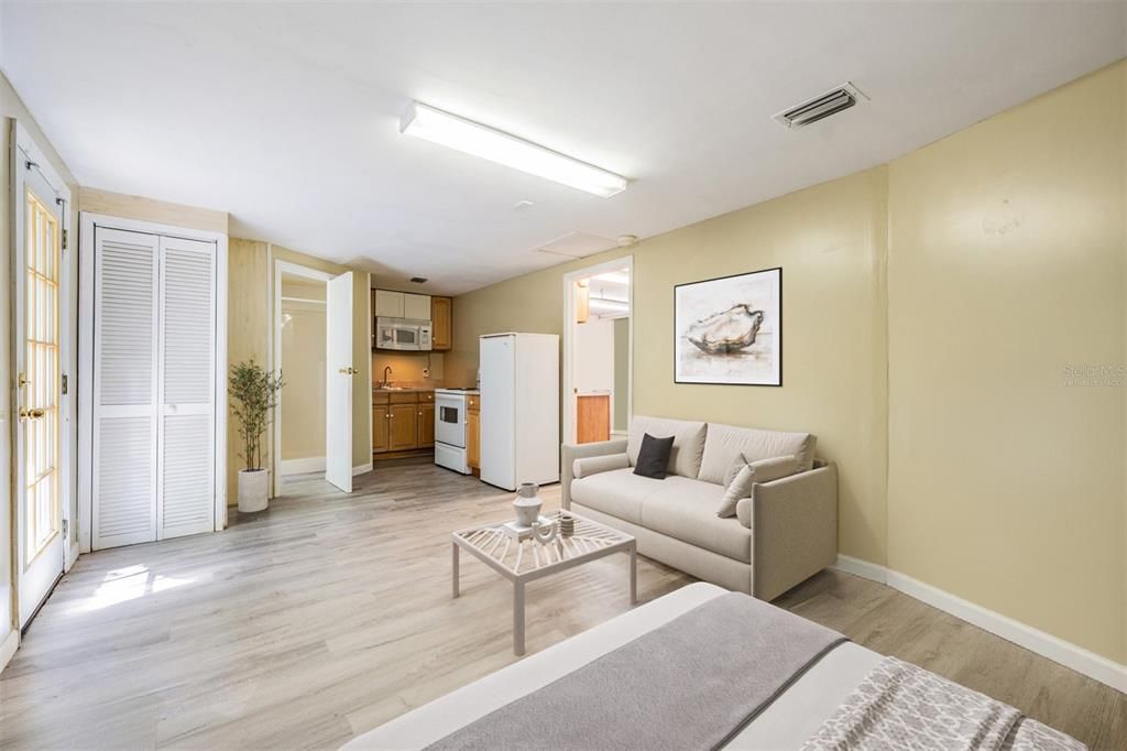 На продажу: $650,000 (0 спален, 0 ванн, 1152 Квадратных фут)