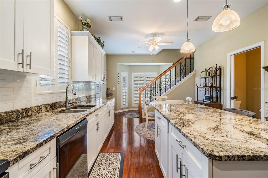 На продажу: $650,000 (0 спален, 0 ванн, 1152 Квадратных фут)