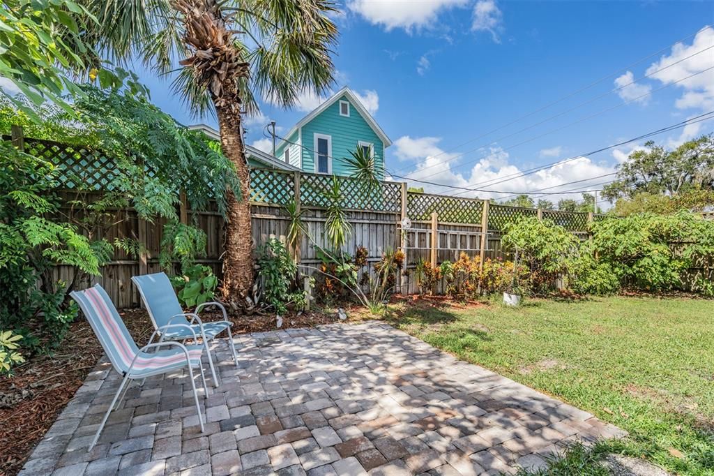 На продажу: $650,000 (0 спален, 0 ванн, 1152 Квадратных фут)