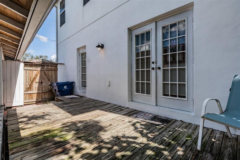 На продажу: $650,000 (0 спален, 0 ванн, 1152 Квадратных фут)