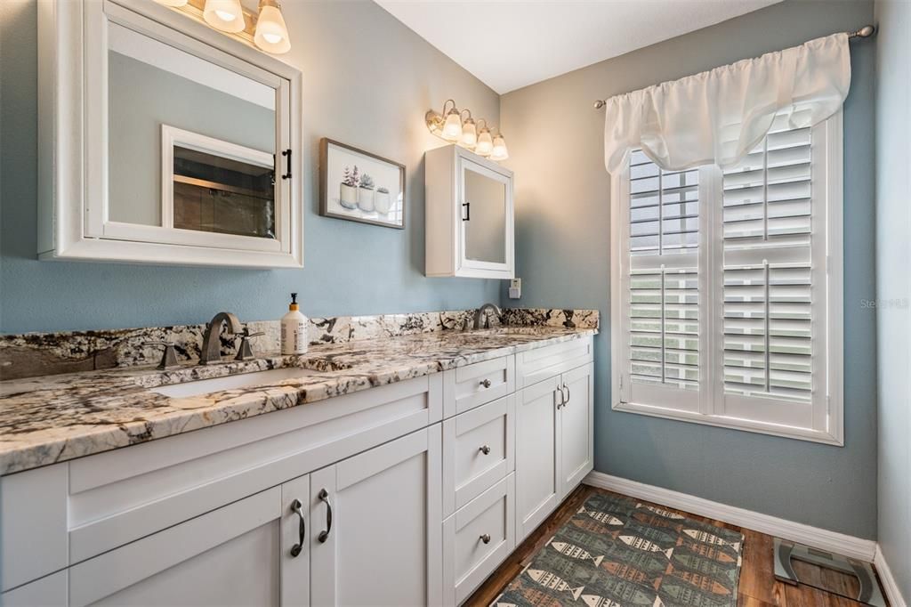 На продажу: $650,000 (0 спален, 0 ванн, 1152 Квадратных фут)