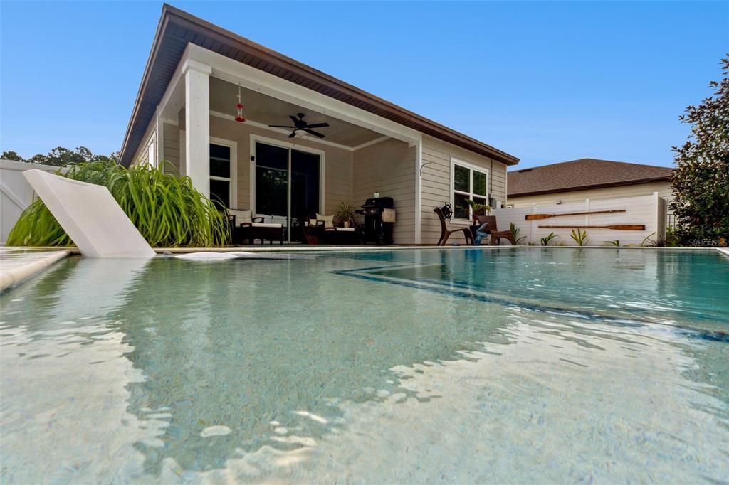 Active With Contract: $400,000 (3 beds, 2 baths, 1458 Square Feet)