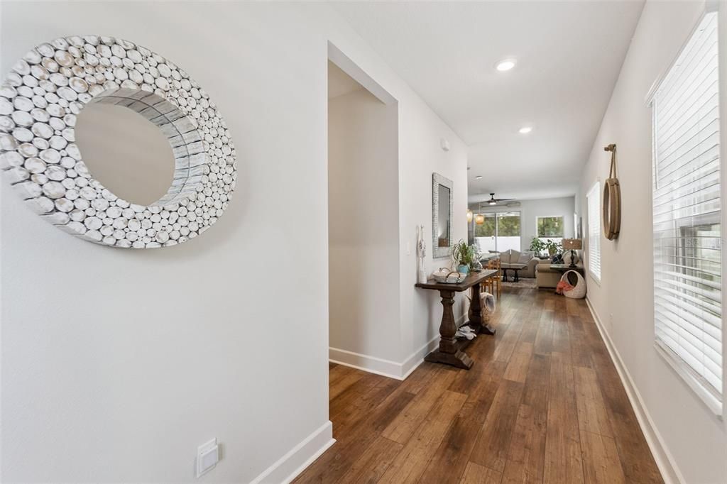 Active With Contract: $400,000 (3 beds, 2 baths, 1458 Square Feet)