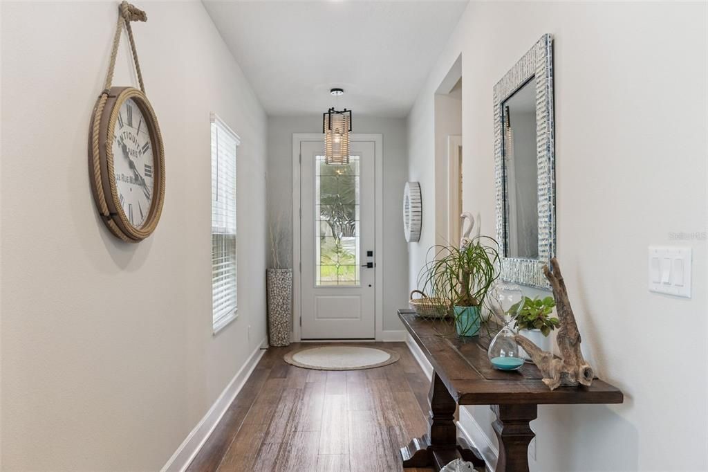 Active With Contract: $400,000 (3 beds, 2 baths, 1458 Square Feet)